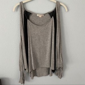 Double Zero Cold Shoulder Flowy top